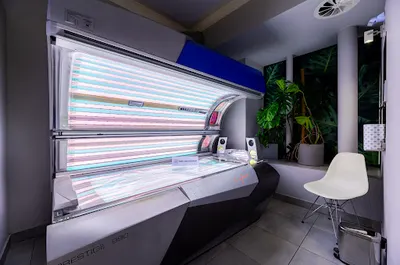 Solarium Sun & Beauty Factory | Światłoterapia | Opalanie natryskowe